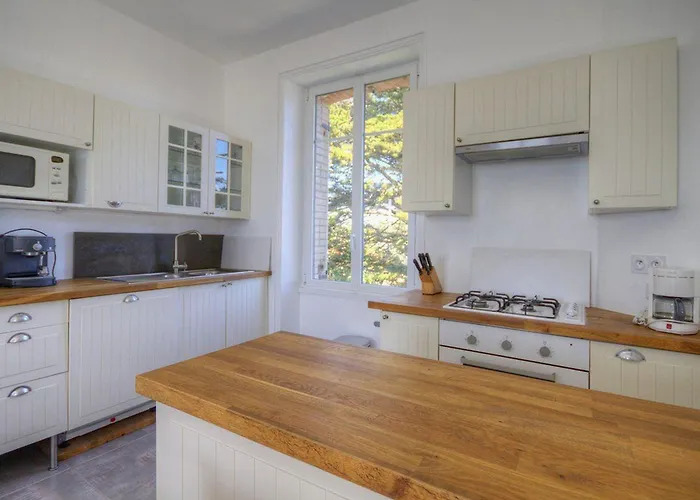 Face Avec Balcon Prive, Proche Pornic, Confort Assure - Fr-1-306-1025